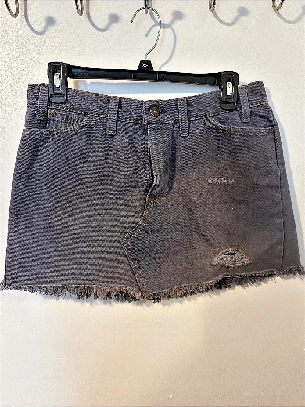 What Goes Around Comes Around Custom Vintage Gray Jean Shorts Size Medium